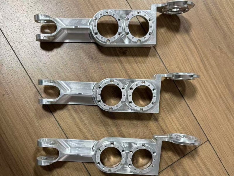 Humanoid robot lightweighting case study